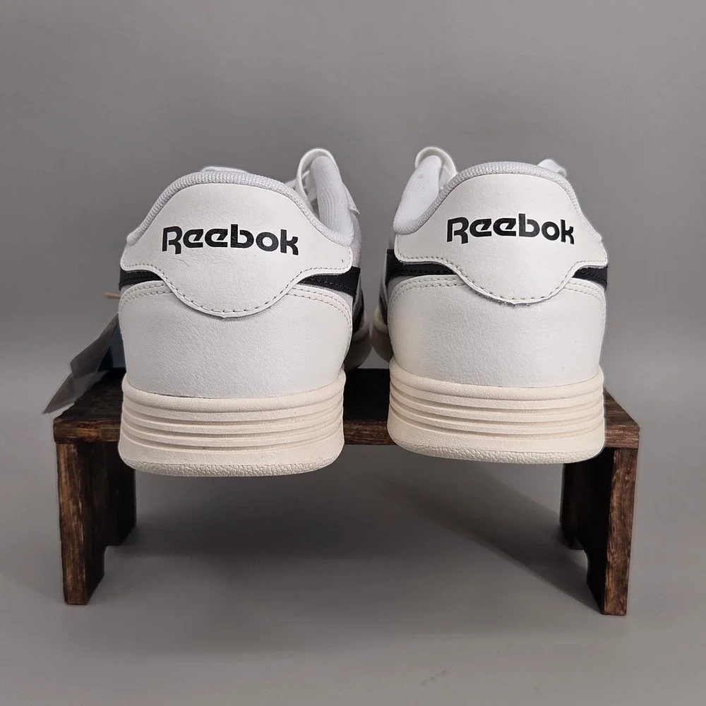 Reebok Court Advance Sneakers Unisex M8 W9.5 White Grey Leather Suede Sporty